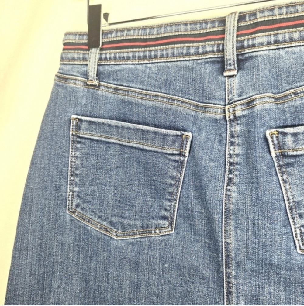 Talbots Denim Skirt. Straight. Size 2. Blue. - Picture 8 of 11